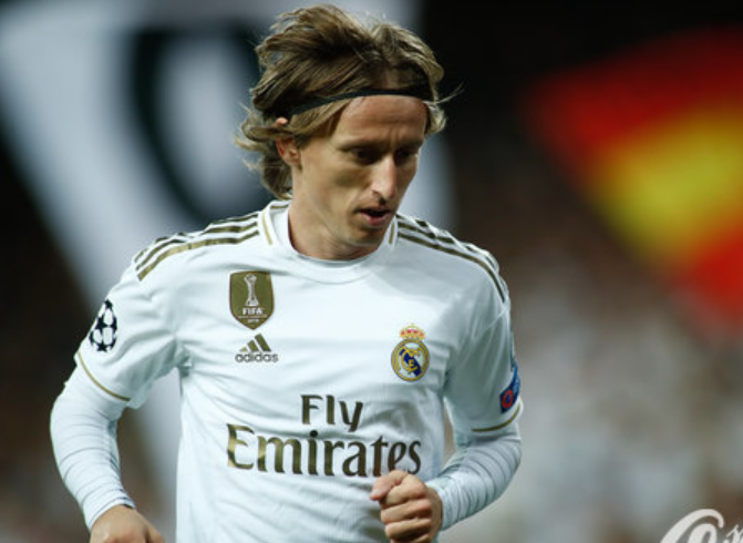 这是今日最重磅的新闻。曼联官方宣布解僱主教练鲁本·阿莫林 ，这段仅维持了 14 个月的执教生涯画下句点。